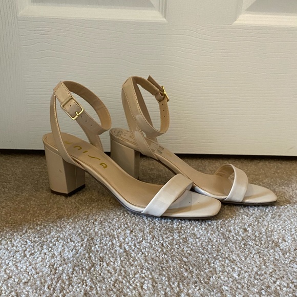 Unisa Shoes - Nude heels